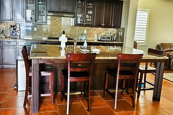 service-section-image-3